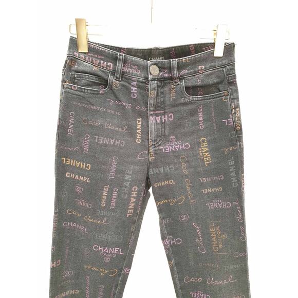 Chanel 2022 Graffiti Logo Printed Denim Jeans - Size 36 - Picture 2 of 5